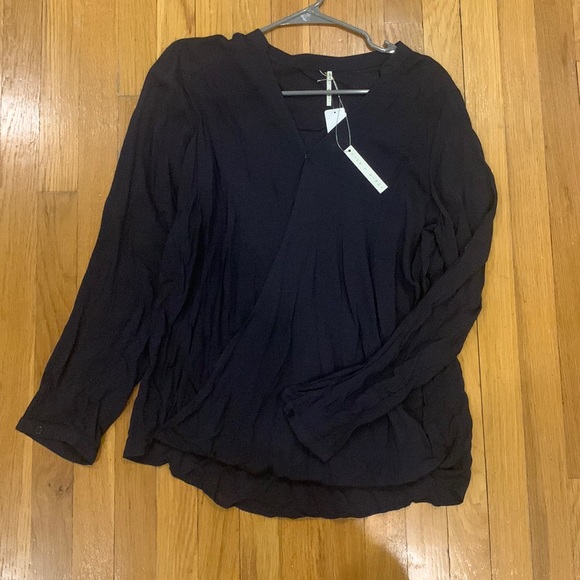 NWT Nine 1 Eight Long Sleeve Sheer Black Blouse, Size Medium - Picture 3 of 9